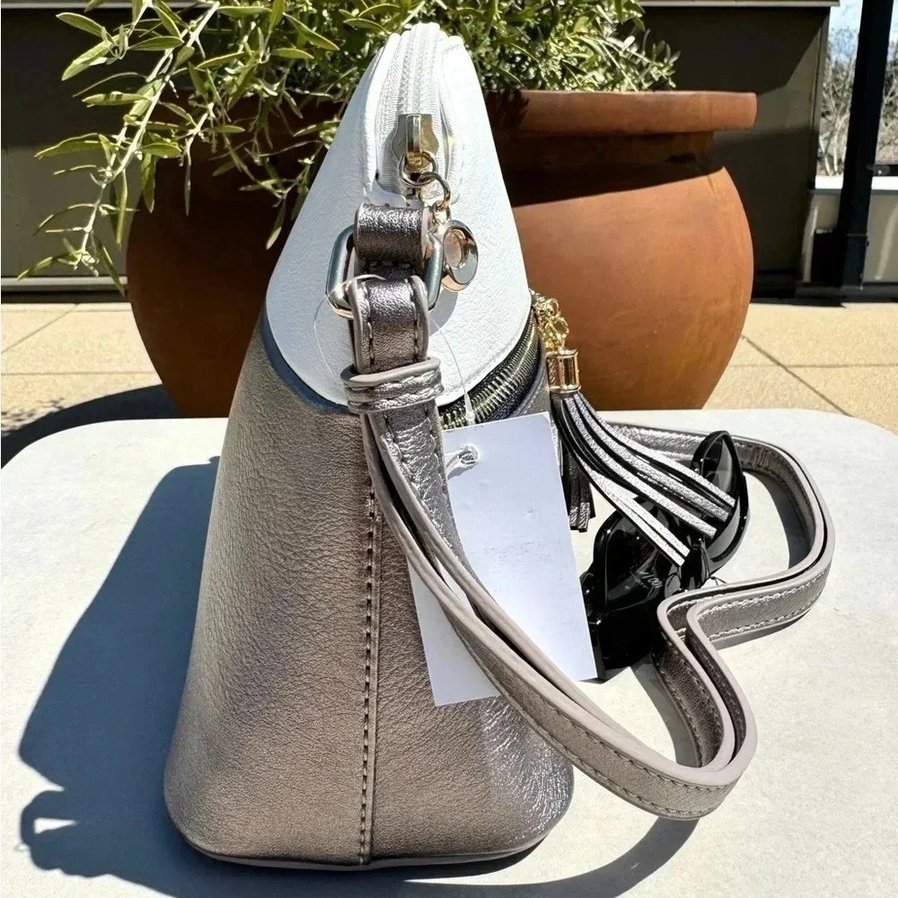 NWT Crossbody Tassel Zipper Puller Accent Two Tone Bag WHITE - Picture 6 of 12